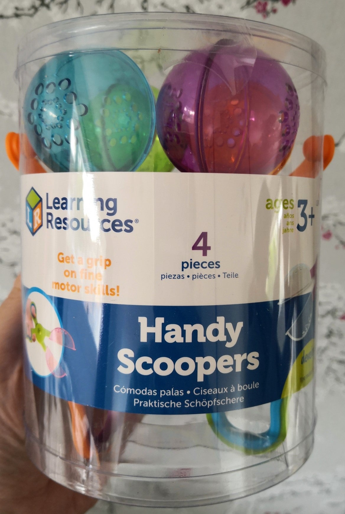 Handy Scoopers