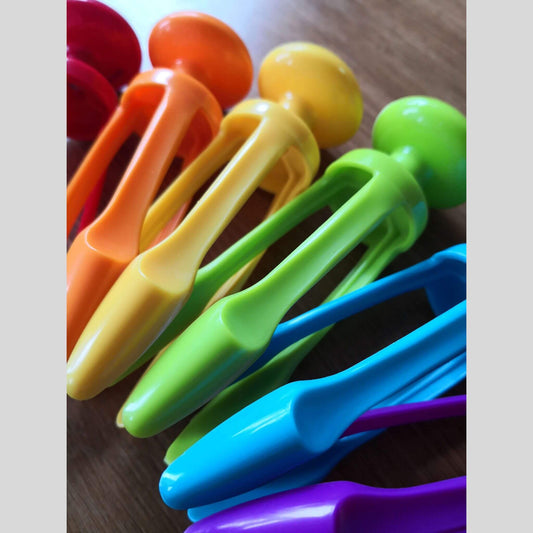 Fine motor skills - Tri-Grip tongs
