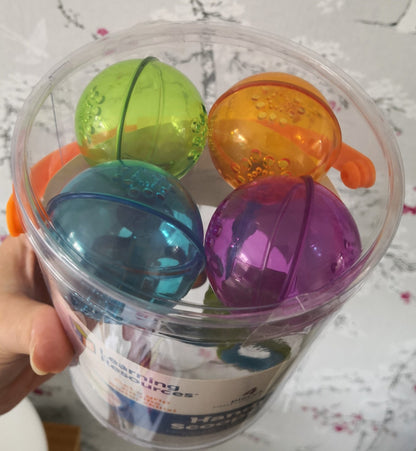 Handy Scoopers