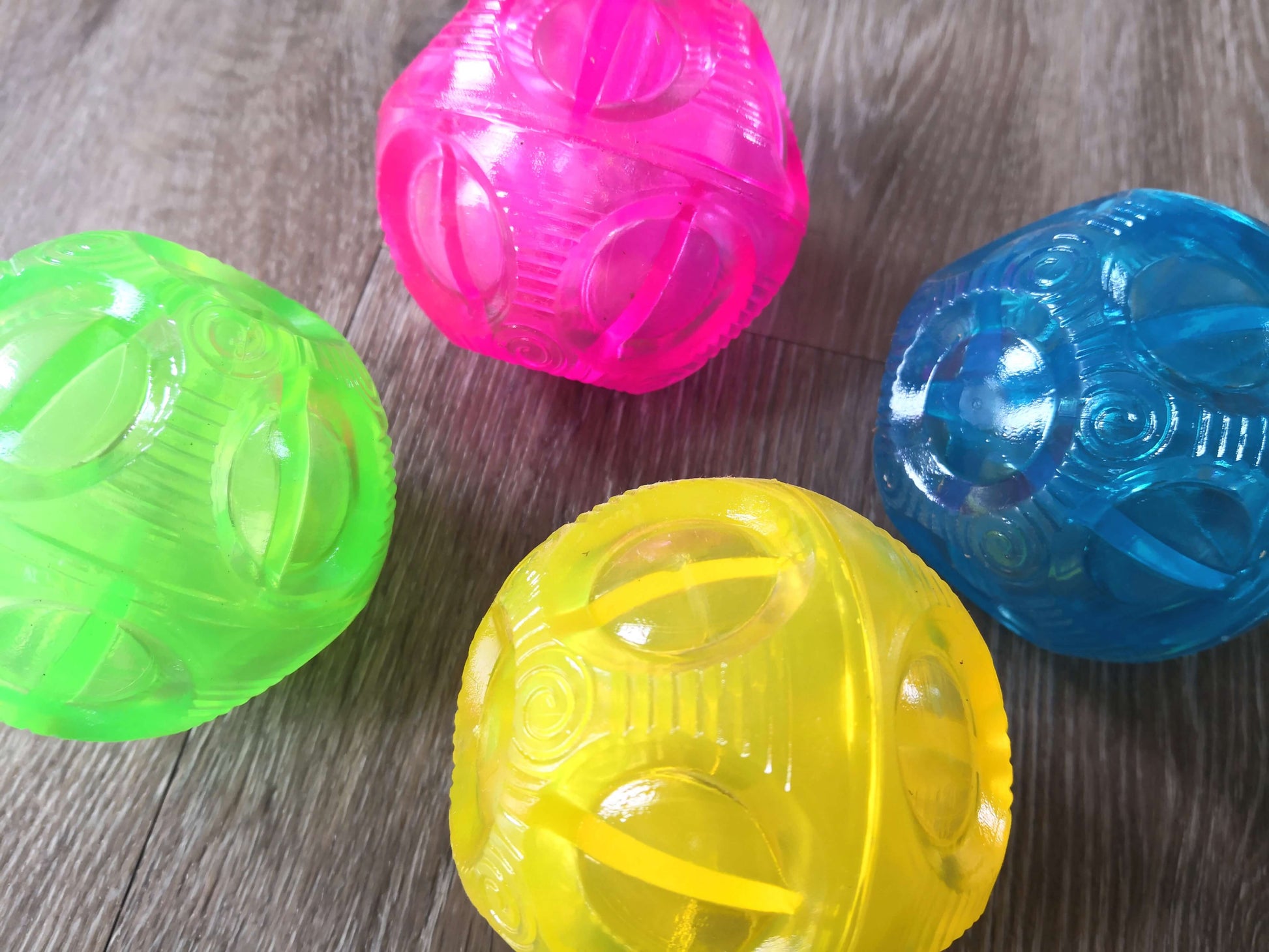 Sensory flashing balls - irregular bounce
