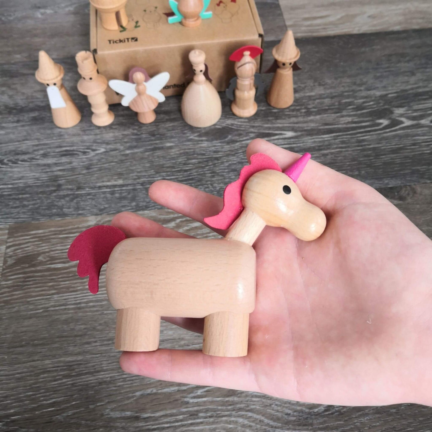 Wooden enchanted figures - Small world play