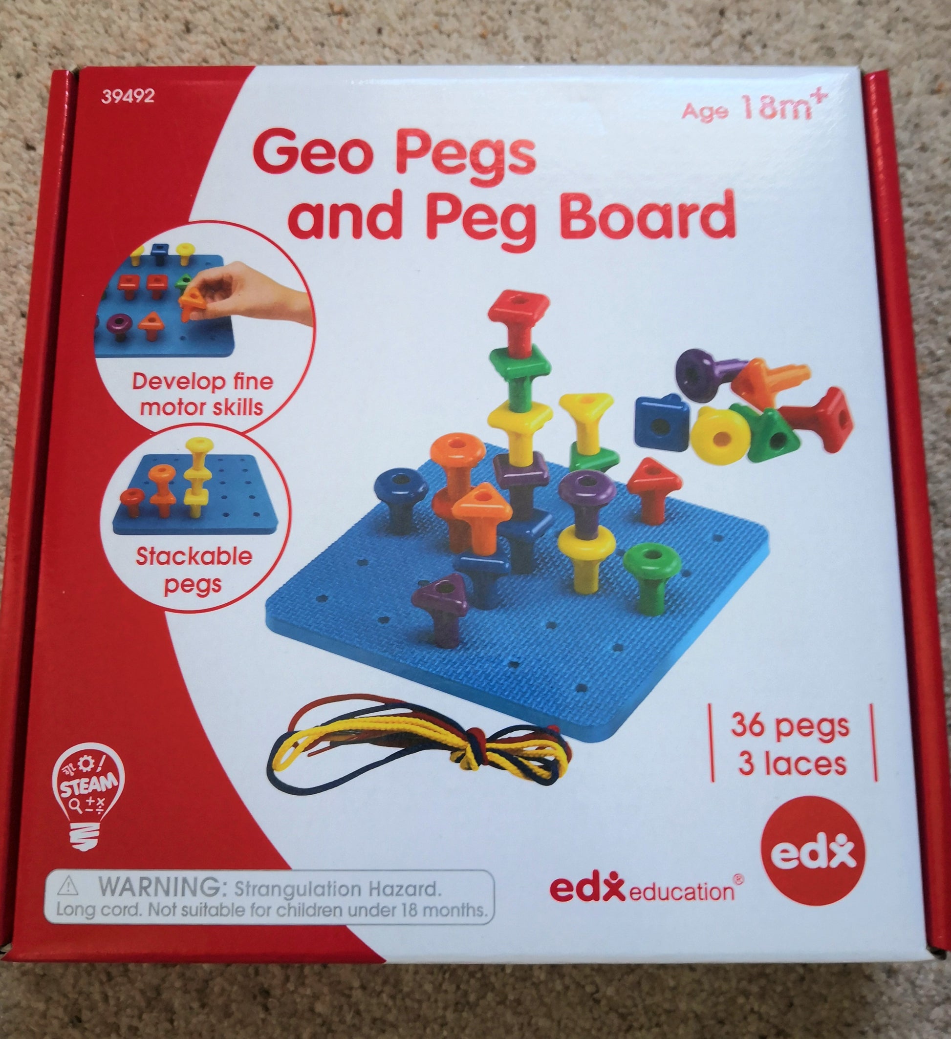 Educational toys - Jumbo pegs and pegboard